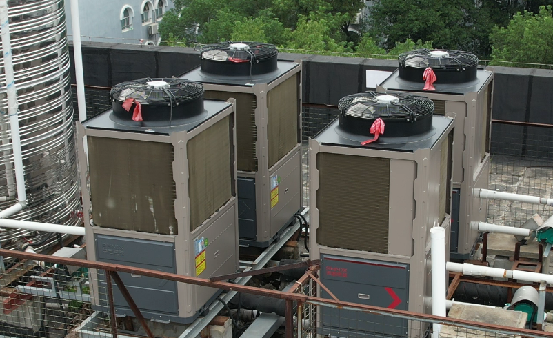 学校宿舍用大型热水器有几种 