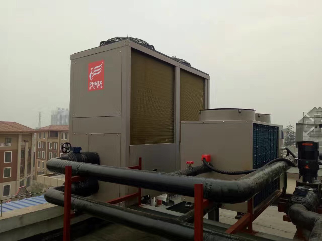 制热量超过160KW的空气能热泵 
