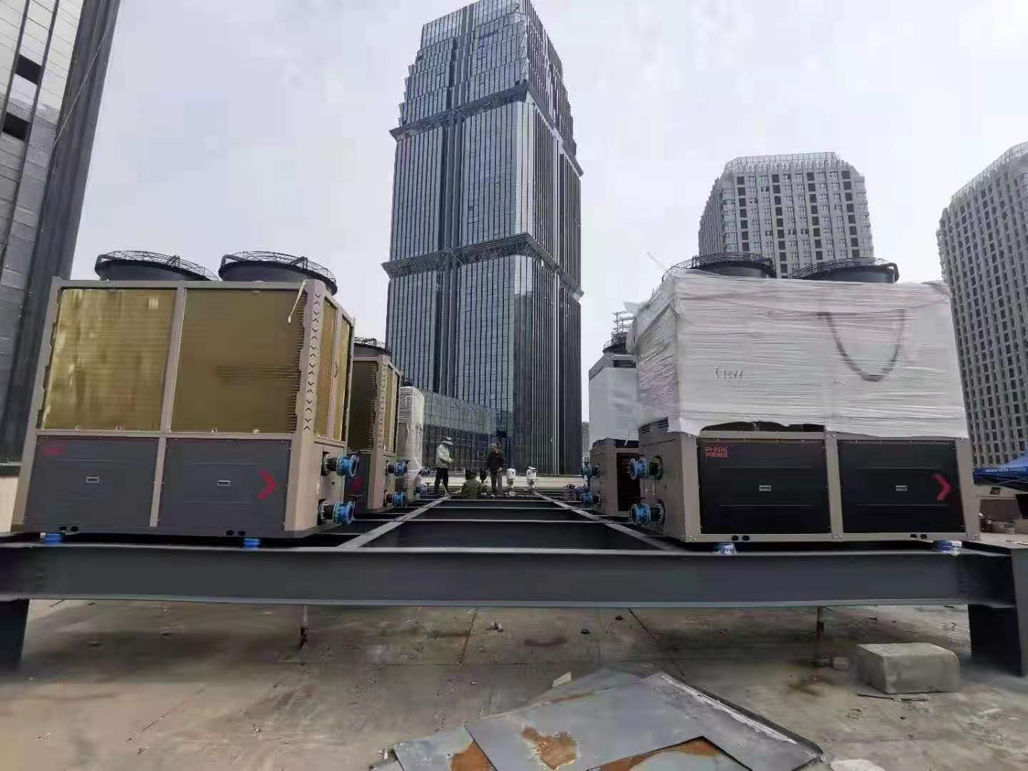 20个房间用多大的空气能 