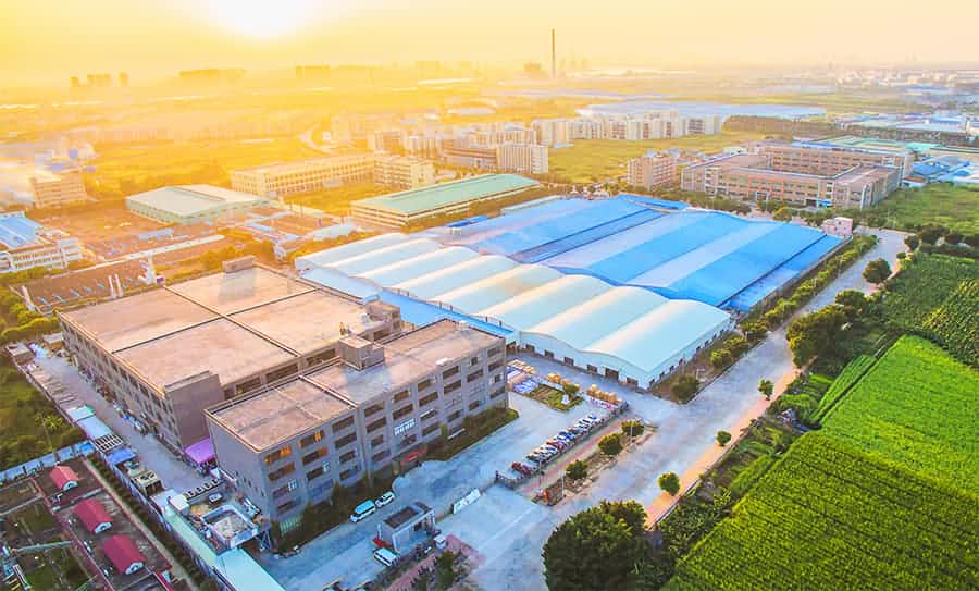 PHNIX空气能抢占欧洲主流暖通行业媒体头版头条 