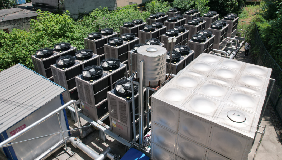 3个热水箱与空气能热水器怎么连接的 